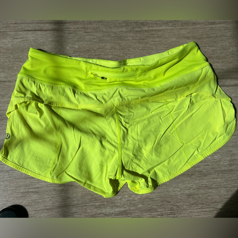 Lululemon speed up neon yellow mid rise running shorts